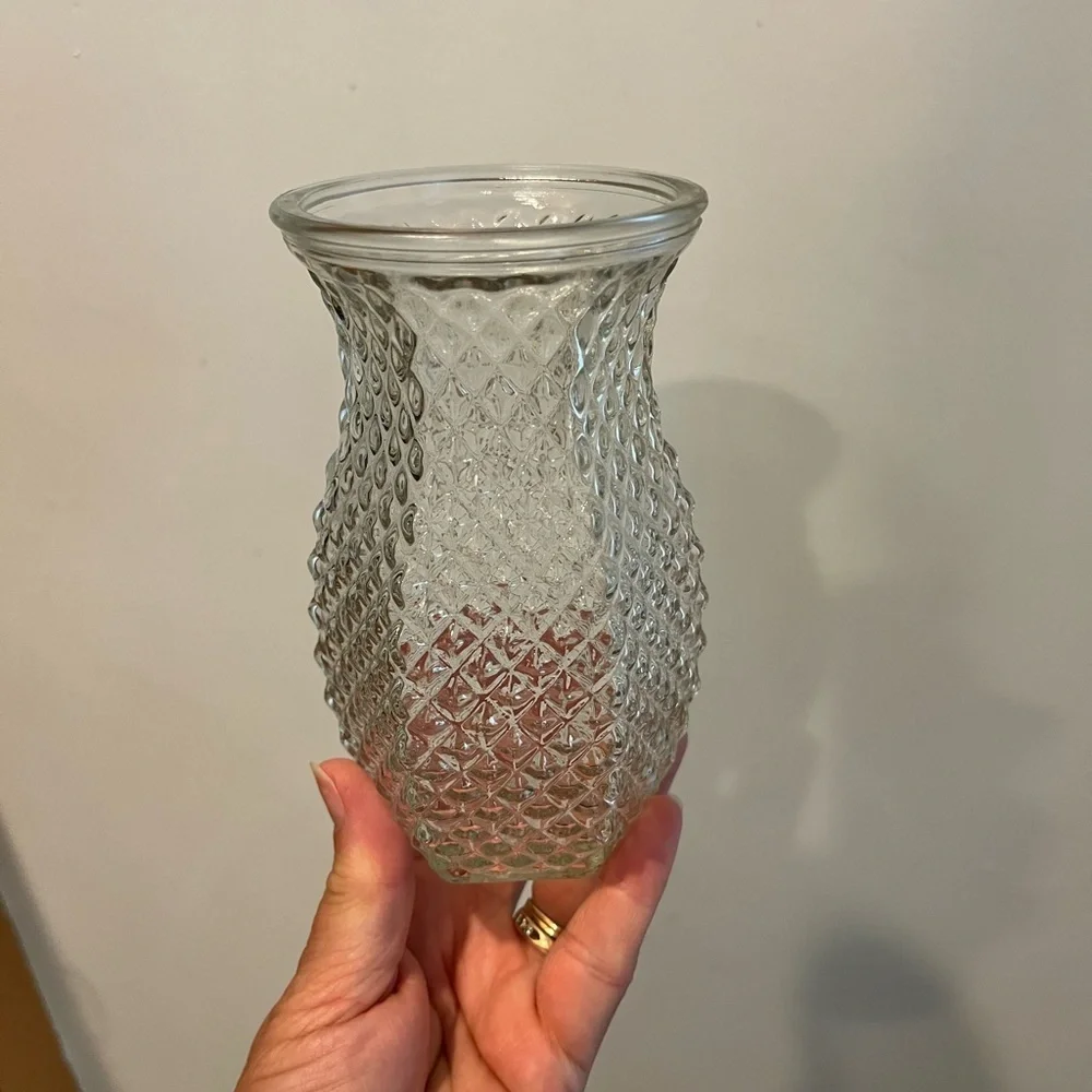 Vintage Hoosier Glass Diamond Point Hobnail Glass Vase - Clear - Picture 11 of 13